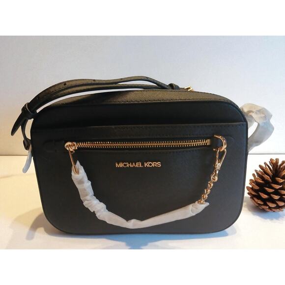 Michael Kors Jet Set Large Saffiano Leather Crossbody Bag - NWT - Picture 1 of 13